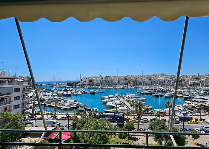 Piraeus Center Sea View Apartment