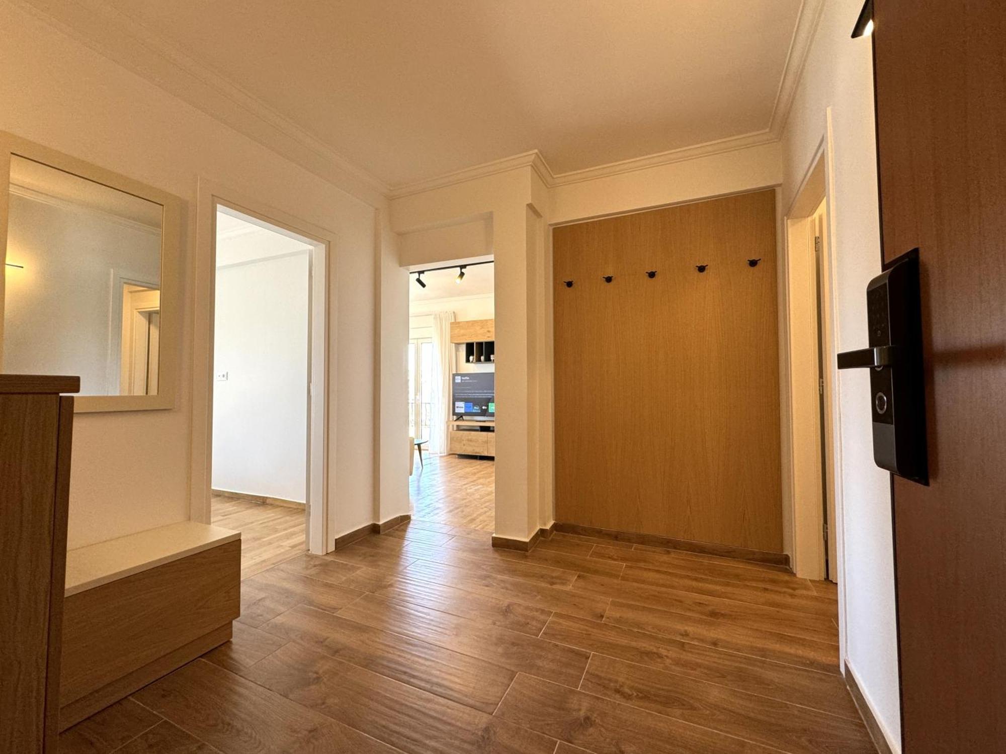 Apartment Center Sea View