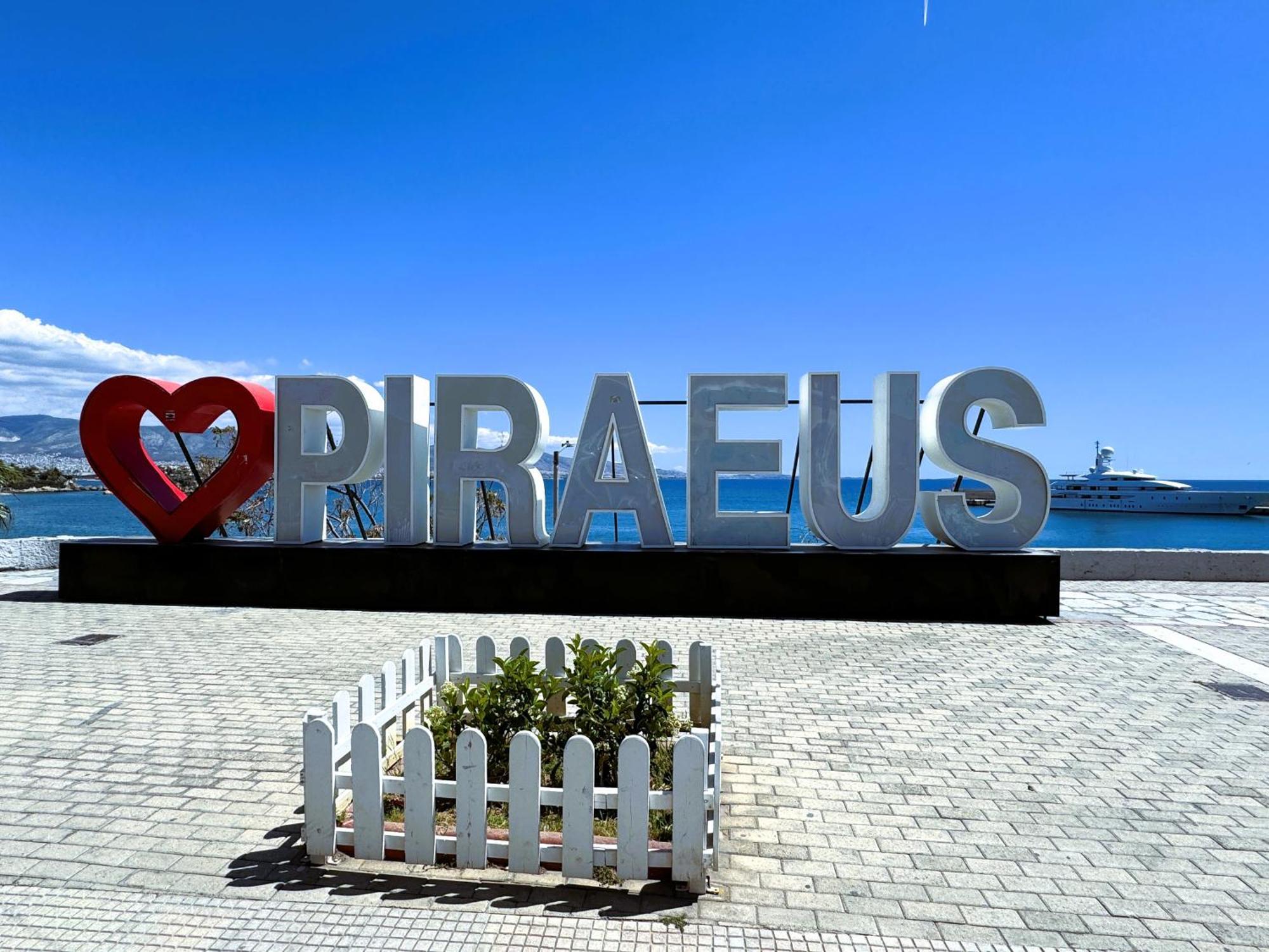 Apartment Center Sea View Piraeus